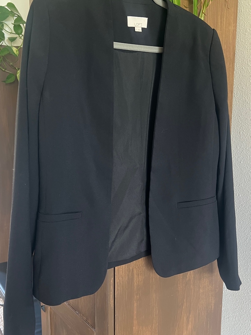 LOFT Black Open-Front Collarless Blazer 6